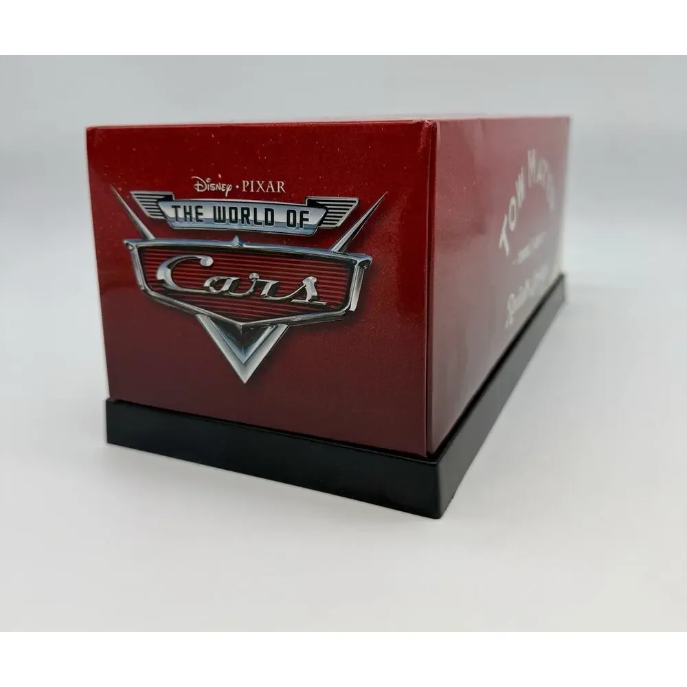NEW Disney Pixar TOW MATER Radiator Springs 1:24 World of Cars Matty Collectors